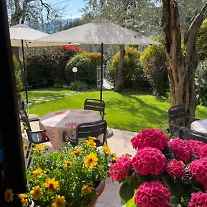 https://villa-nadia-malcesine.hotelinveneto.com